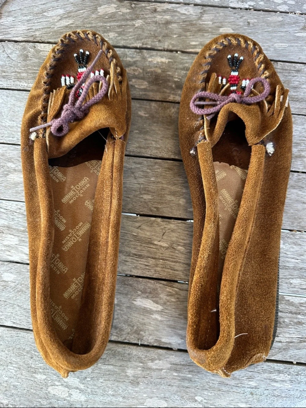 Minnetonka Brown Suede Beaded Moccasins with Fringe 9 1/2 - Picture 2 of 10